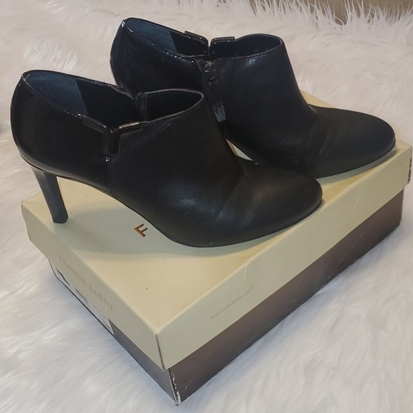 Shoes - Picture 3 of 3